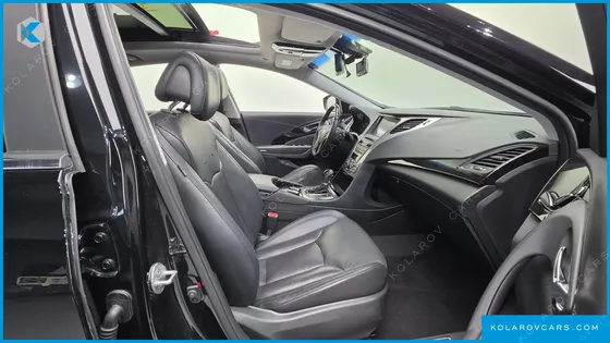 HYUNDAI GRANDEUR HG240 MODERN