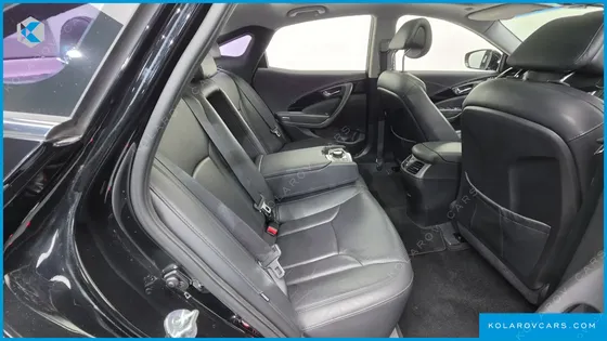 HYUNDAI GRANDEUR HG240 MODERN
