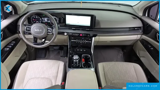 KIA CARNIVAL DIESEL 9-SEATER NOBLESSE