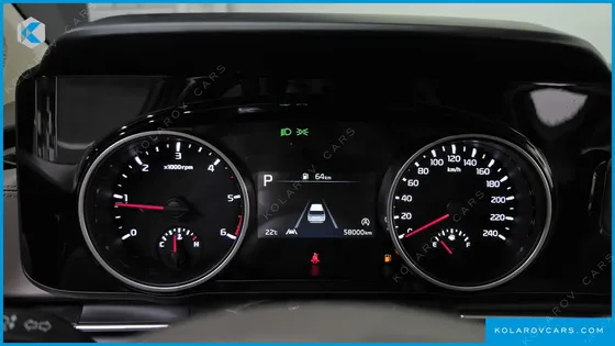KIA CARNIVAL DIESEL 9-SEATER NOBLESSE
