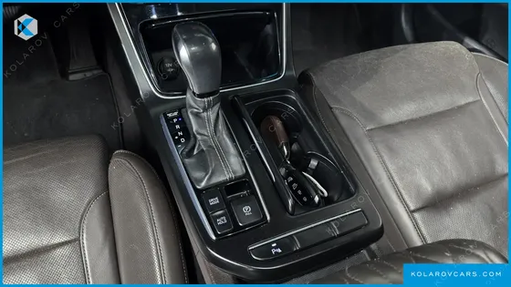 HYUNDAI GRANDEUR 2.4 PREMIUM