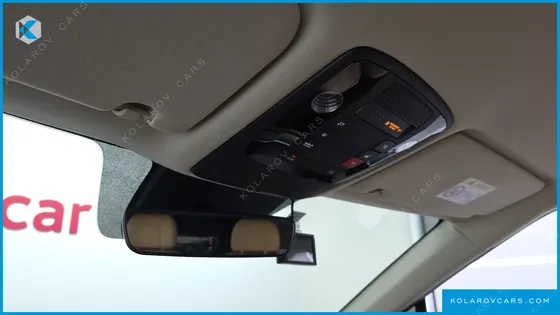 KIA CARNIVAL DIESEL 7-SEATER NOBLESSE