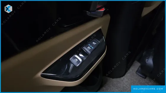 KIA CARNIVAL DIESEL 7-SEATER NOBLESSE