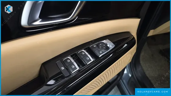 KIA CARNIVAL DIESEL 7-SEATER NOBLESSE