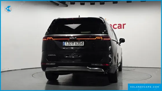 KIA CARNIVAL DIESEL 9-SEATER SIGNATURE