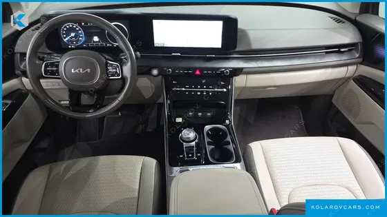 KIA CARNIVAL DIESEL 9-SEATER SIGNATURE