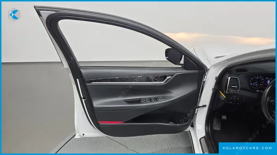 HYUNDAI GRANDEUR 3.0 LPI MODERN (RENTAL CAR)