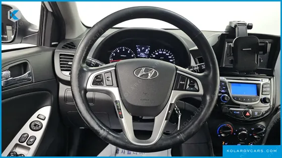 HYUNDAI ACCENT 1.4 VVT MODERN