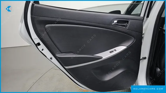 HYUNDAI ACCENT 1.4 VVT MODERN