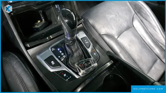 HYUNDAI GRANDEUR HG300 PREMIUM