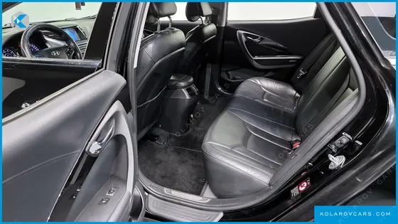 HYUNDAI GRANDEUR HG300 PREMIUM
