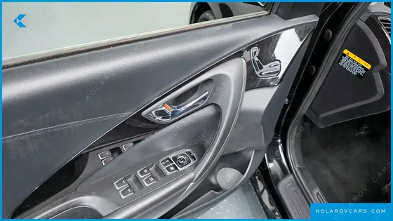HYUNDAI GRANDEUR HG300 PREMIUM