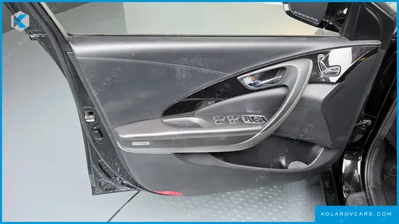 HYUNDAI GRANDEUR HG300 PREMIUM