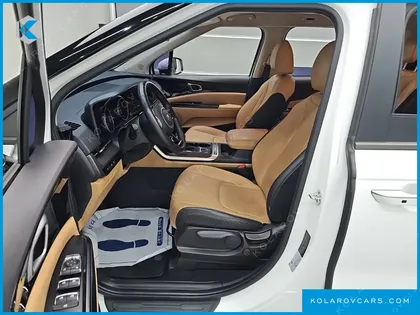 KIA CARNIVAL DIESEL 9-SEATER PRESTIGE