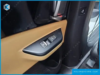 KIA CARNIVAL DIESEL 9-SEATER PRESTIGE