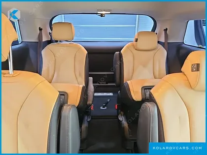 KIA CARNIVAL DIESEL 9-SEATER PRESTIGE