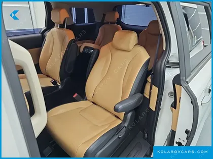 KIA CARNIVAL DIESEL 9-SEATER PRESTIGE