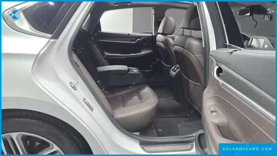 HYUNDAI GRANDEUR 3.0 LPI EXCLUSIVE (RENTAL CAR)
