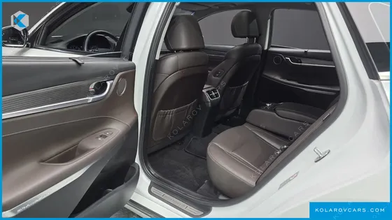 HYUNDAI GRANDEUR 3.0 LPI EXCLUSIVE (RENTAL CAR)