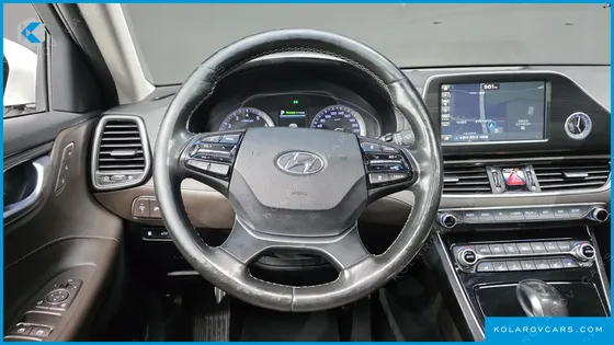 HYUNDAI GRANDEUR 3.0 LPI EXCLUSIVE (RENTAL CAR)