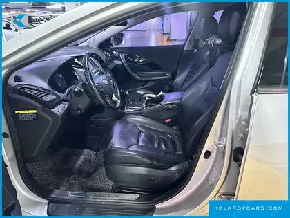 HYUNDAI GRANDEUR HG300 PREMIUM