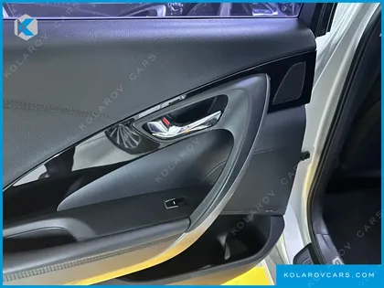 HYUNDAI GRANDEUR HG300 PREMIUM