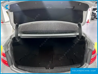 HYUNDAI GRANDEUR HG300 PREMIUM
