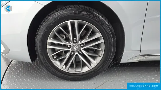 HYUNDAI GRANDEUR 3.0 LPI TAXI