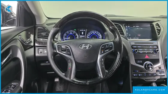 HYUNDAI GRANDEUR LPG HG300 MODERN