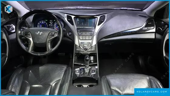 HYUNDAI GRANDEUR HG300 PREMIUM