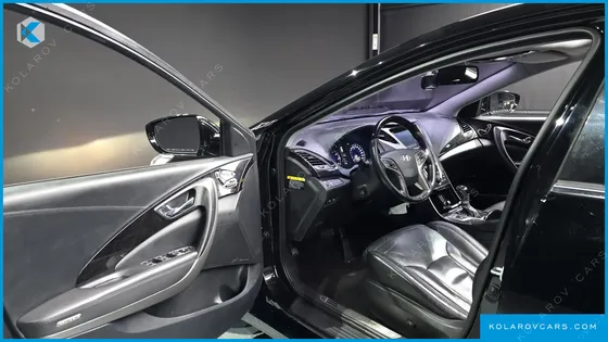 HYUNDAI GRANDEUR HG300 PREMIUM