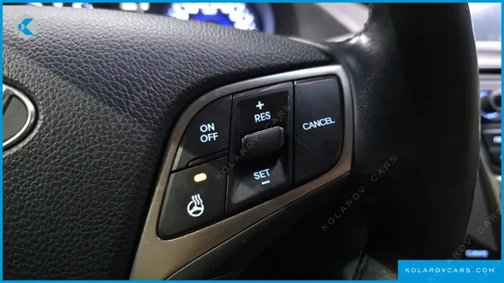 HYUNDAI GRANDEUR HG300 PREMIUM