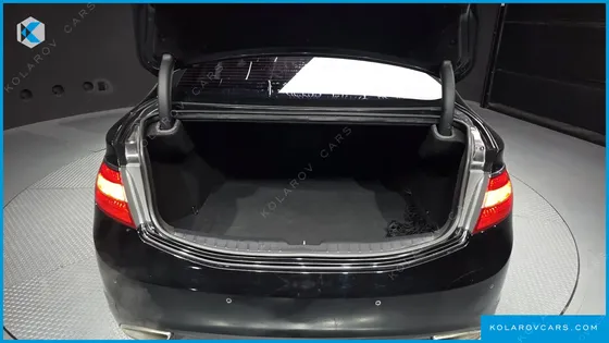 HYUNDAI GRANDEUR HG300 PREMIUM