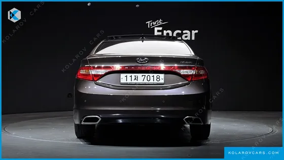 HYUNDAI GRANDEUR HG240 MODERN