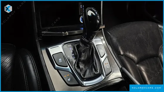 HYUNDAI GRANDEUR HG240 MODERN