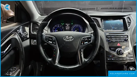 HYUNDAI GRANDEUR HG240 MODERN