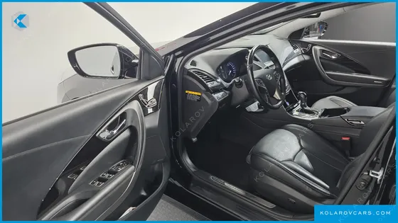 HYUNDAI GRANDEUR HG240 MODERN