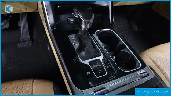 KIA CARNIVAL GASOLINE 9-SEATER PRESTIGE