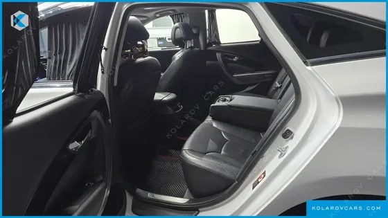 HYUNDAI GRANDEUR HG240 MODERN