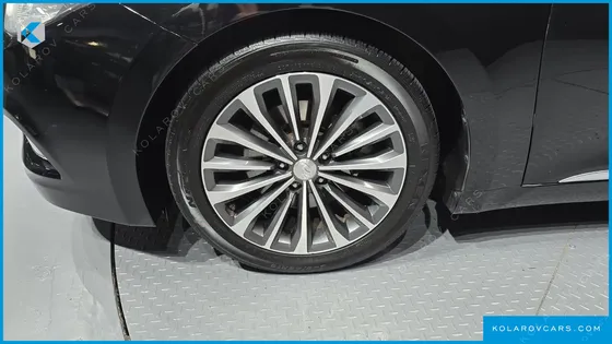HYUNDAI GRANDEUR HG300 PREMIUM