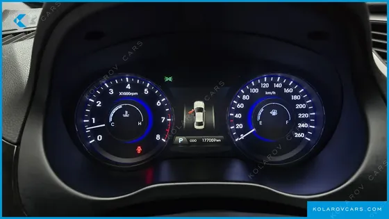 HYUNDAI GRANDEUR HG300 PREMIUM