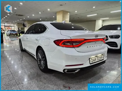 HYUNDAI GRANDEUR 3.0 PREMIUM