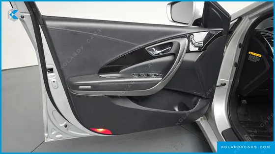 HYUNDAI GRANDEUR HG220 DIESEL MODERN