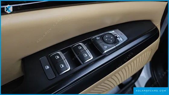 KIA CARNIVAL DIESEL 9-SEATER PRESTIGE