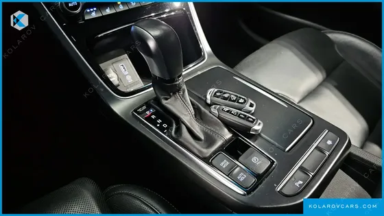 HYUNDAI GRANDEUR 3.0 LPI EXCLUSIVE (RENTAL CAR)