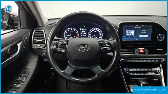 HYUNDAI GRANDEUR 3.0 LPI EXCLUSIVE (RENTAL CAR)