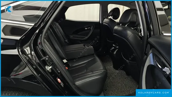 HYUNDAI GRANDEUR HG240 LUXURY