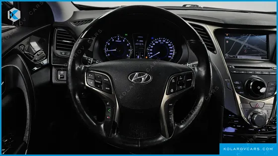 HYUNDAI GRANDEUR HG240 LUXURY
