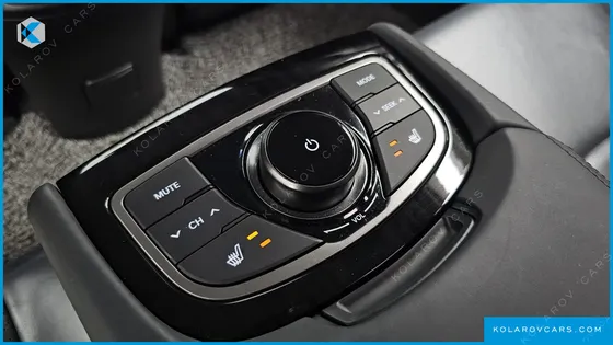 HYUNDAI GRANDEUR HG240 LUXURY