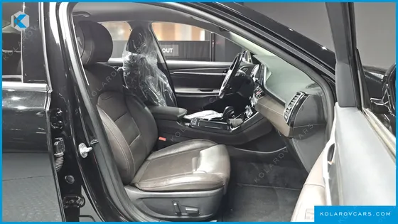 HYUNDAI GRANDEUR 3.0 EXCLUSIVE